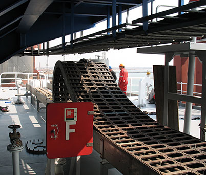 拖鏈在海上鉆井平臺的應用案例